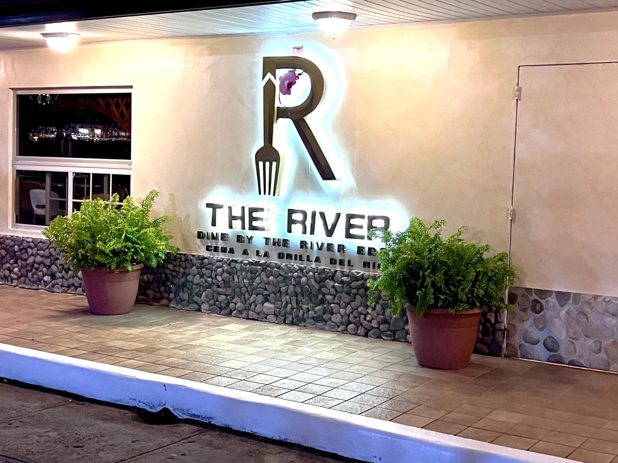 Hotel Valle Del Rio ボケテ エクステリア 写真